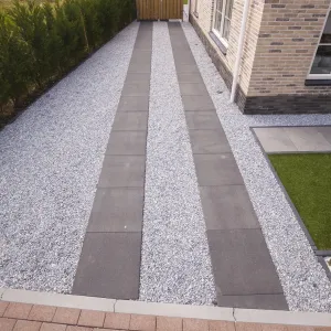 Icy Blue split 16-25 mm 1 M3 in bigbag