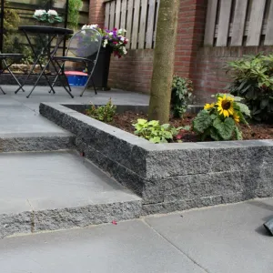 Wallblock Split 10x10x40 cm antraciet