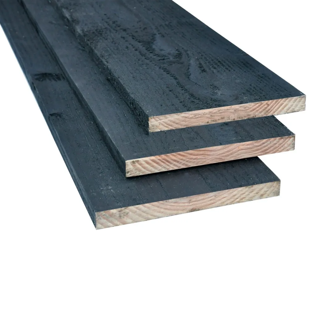 Vuren plank 25x250 mm zwart gelakt L=5100 mm